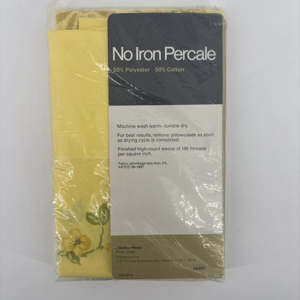 Vtg 70s JCPenney Fashion Manor No Iron Percale Floral Pillowcases Standard Pair